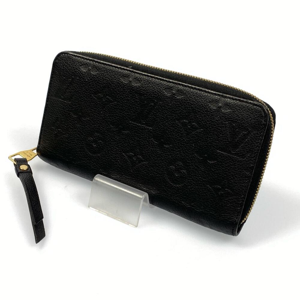LOUIS VUITTON Zippy Wallet Long